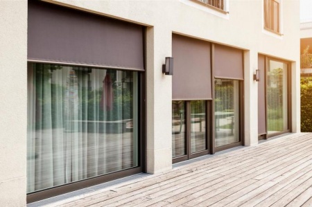 Prot&eacute;gez votre int&eacute;rieur avec l'installation de stores &agrave; Marly
